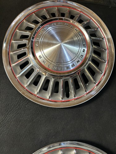 1968 Ford Thunderbird hubcaps 4 very rare Beautiful 15” Black/Red Center/chrome - Picture 3 of 11