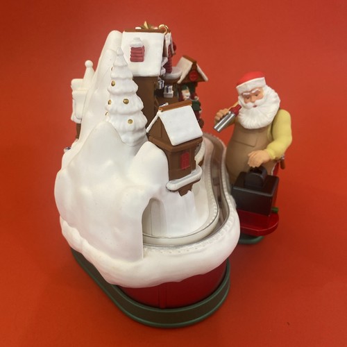 2018 Hallmark Andenken - Santa's Magic Train Ornament - Licht, Sound & Bewegung - Bild 7 von 14