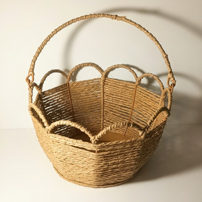 Round Wicker Basket with Handle Scallop Edge Egg Bread Basket Cottagecore Easter