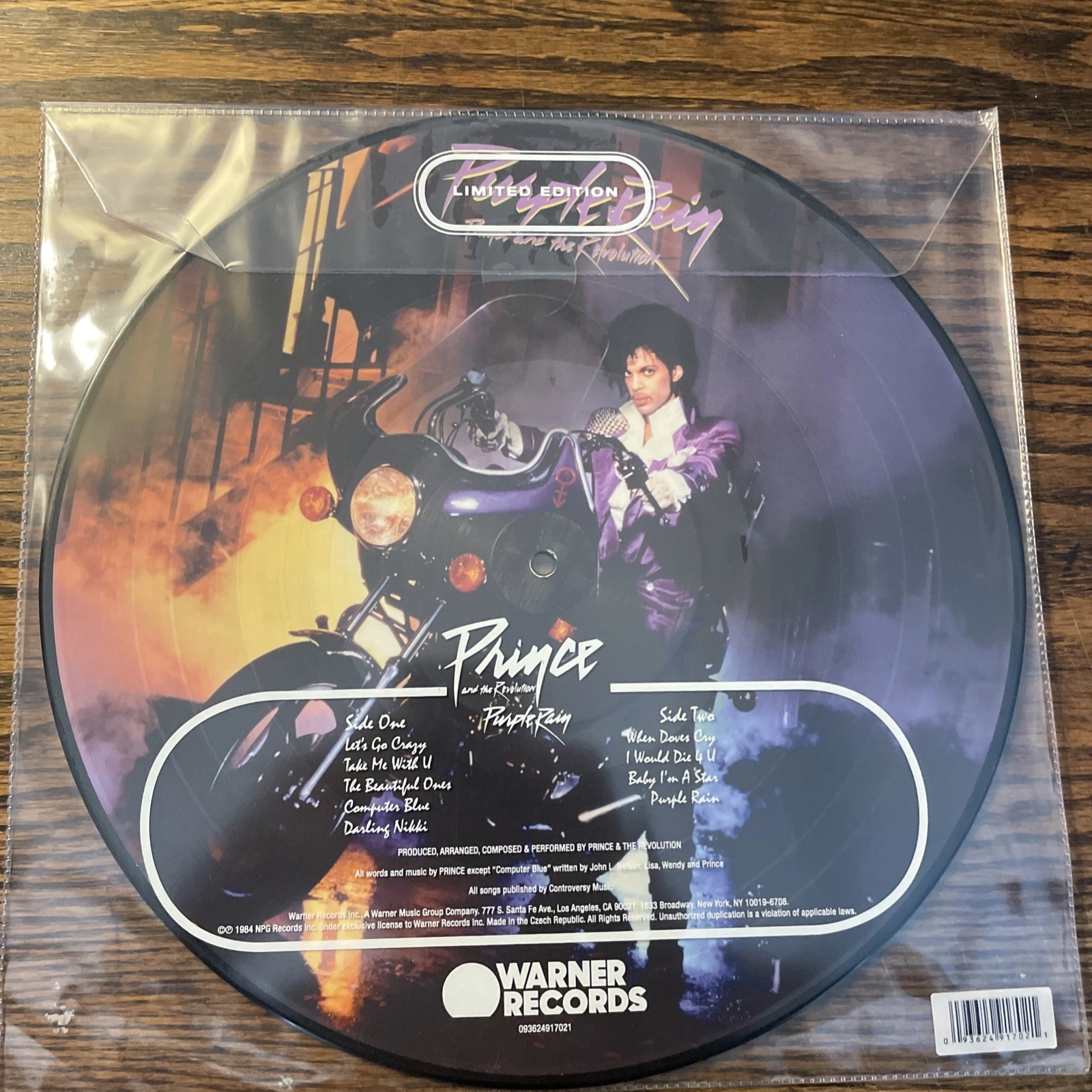 Purple Rain (Picture Disc) by Prince & the Revolution (Record, 2017)
