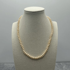 NWOT Womens Ivory Cream Pearl Bead Necklace 18 inches Fashion Jewelry Gift