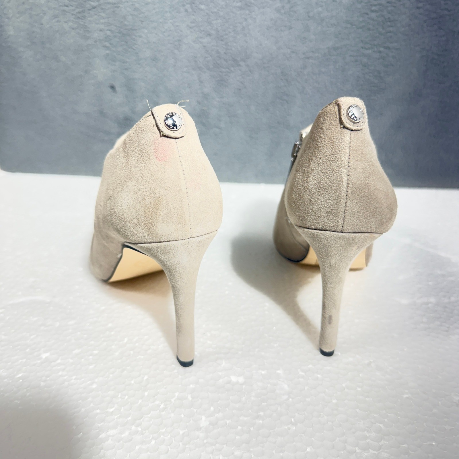 Michael Kors Suede Ankle Booties Heels Beige Taupe Side Zip Womens 9M thumbnail 8