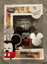Disney Store Exclusive - Mickey Mouse Wind-Up Toy Artist Series Two -Vaulted