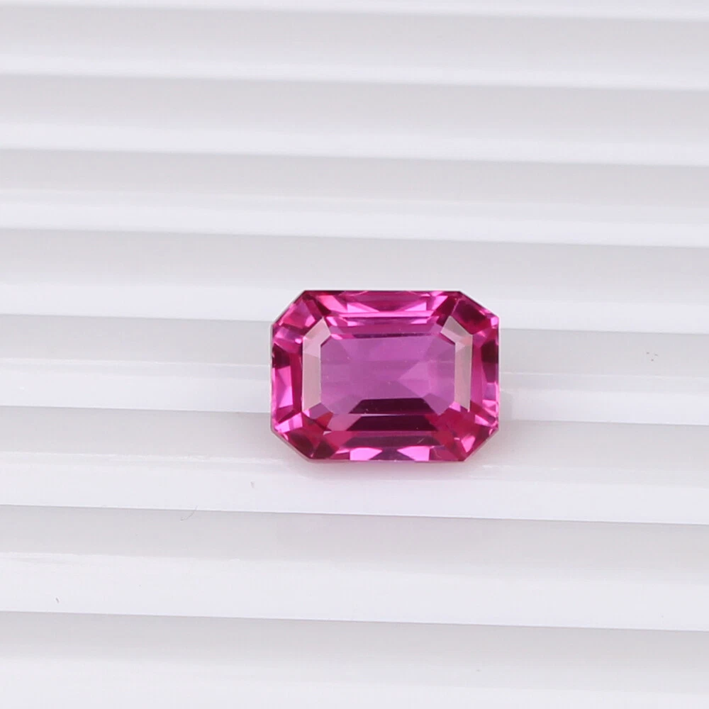 Pink sapphire gemstone sale