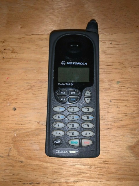 Vintage Motorola Airtouch Profile 300 Cellular Phone With Antenna