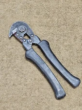 Stride WWII US 5000V High Voltage Barbed Wire Cable Cutters Snips Fence Pliers