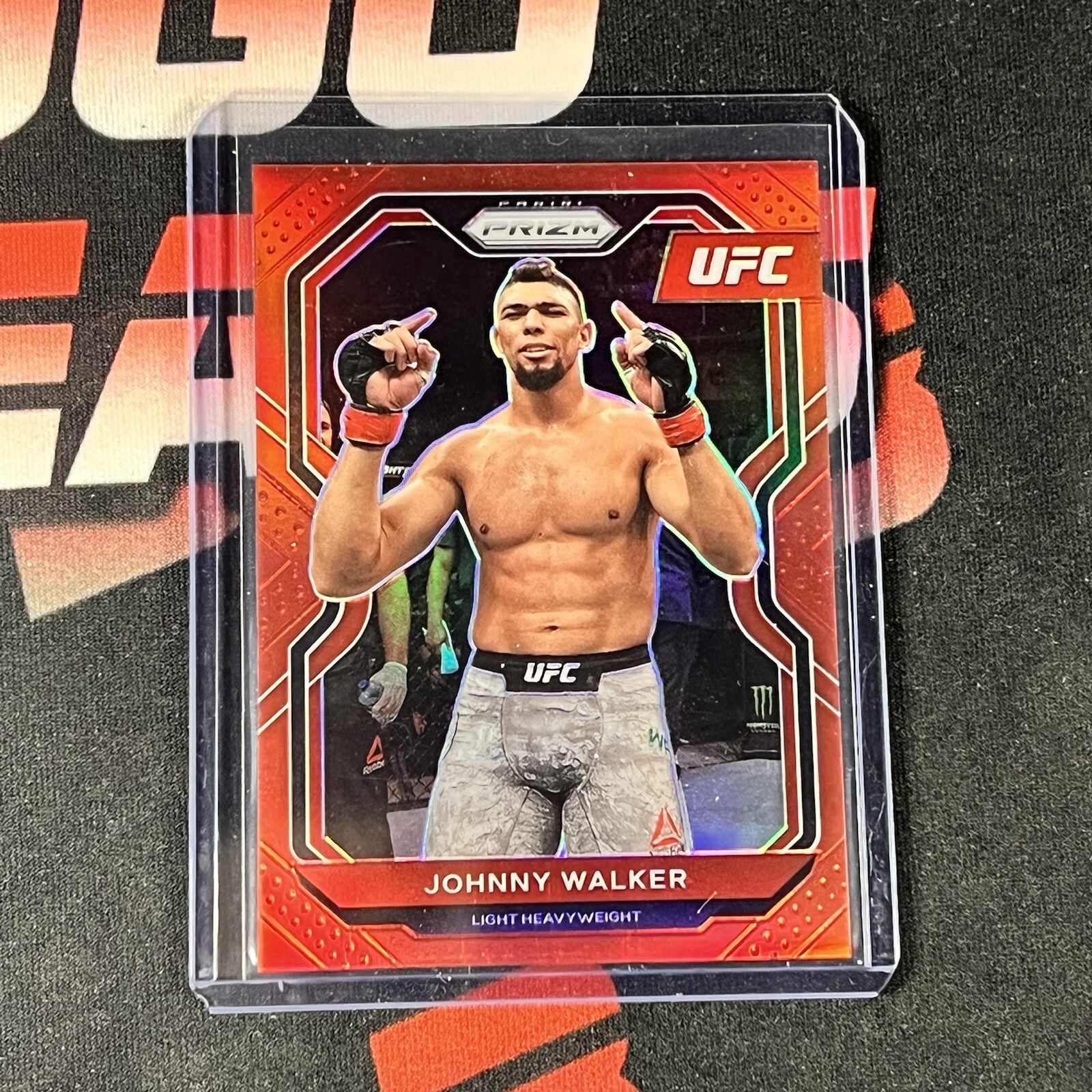 2021 Panini Prizm UFC Prizms Red #15 Johnny Walker /275