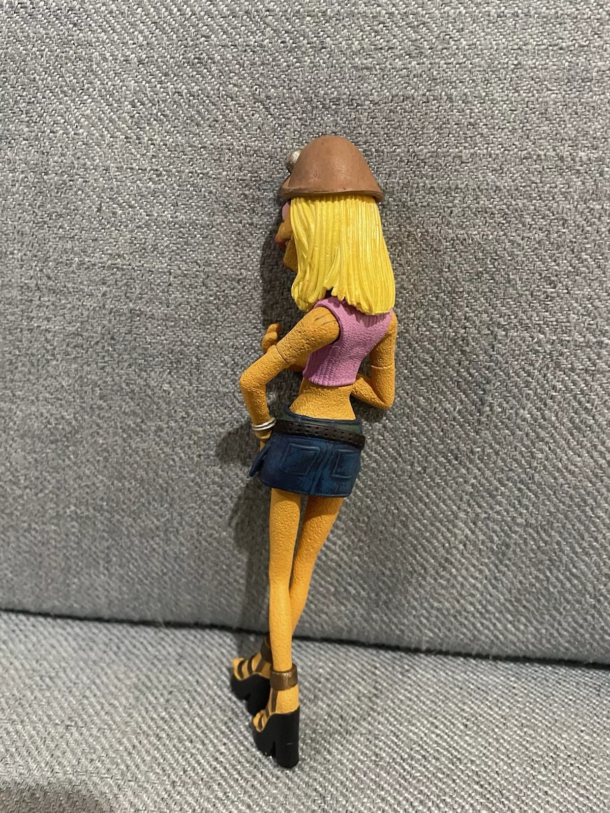 Picture 4 of 15