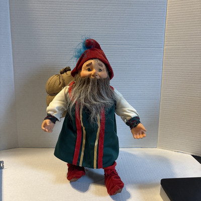 1990 BRINNS HUNKLE THE PEDDLER HIDDEN KINGDOM Troll Elf Gnome Dolls