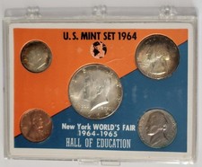Uncirculated 1964 US Mint Set New York World's Fair Hall of Education Rare