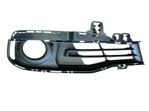 BMW 3 F30 LCI F31 LCI OEM Stoßstange vorne links Gitter Abdeckung Blende 5111...