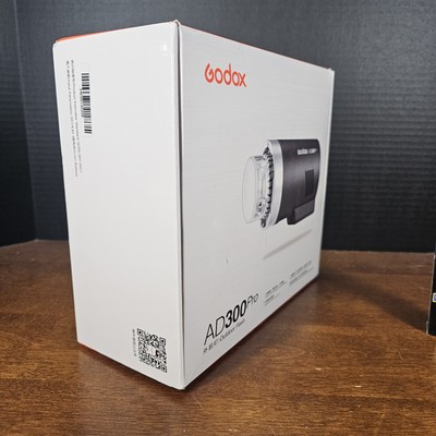 ビデオカメラ Godox AD300 Pro Amazon.com : Godox AD300Pro Witstro All-in-One Outdoor Flash