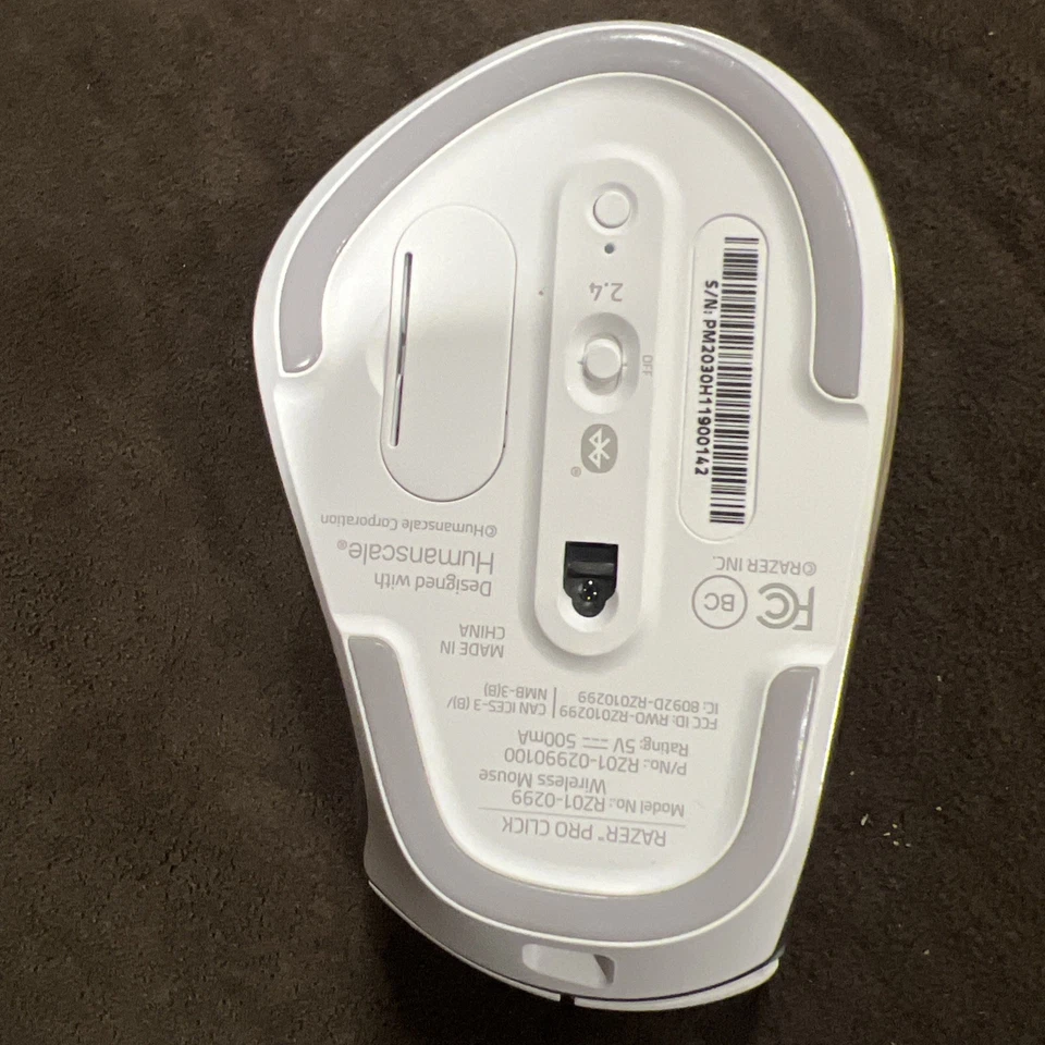 Razer Pro Click Humanscale Wireless Mouse - White (RZ01-02990100-R3U1) - Image 4 of 4