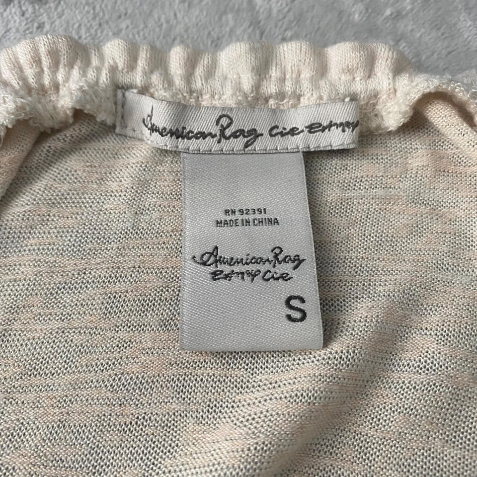 Top American Rag Boho Fuera del Hombro Encaje Manga Campana Color Avena Talla S Foto 2 de 4