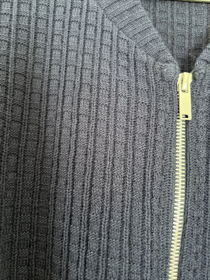 ASOS MENS NAVY LONG SLEEVE ZIP UP CARDIGAN SIZE LARGE CHEST 40-42 - Image 3 of 4