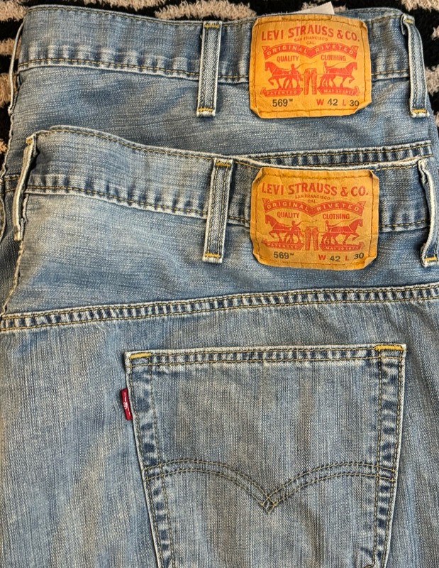 Levi's 569 - Men's Blue Denim Jeans Lot of 2 W42 L30 Solid Everyday All Seasons