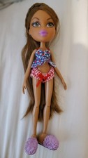 Bratz Yasmin sleepover party mga doll  VGC