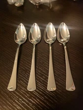 4 Oneida Ltd 1881 Rogers Wyndham/Distinction Stainless Grapefruit Spoons