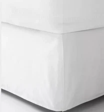 Room Essentials Solid Hued White King Sized Bedskirt with 14" Drop Length
