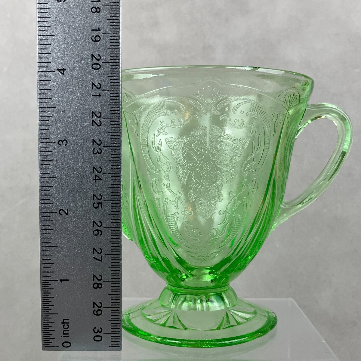 Hazel Atlas Royal Lace Green Uranium Depression Glass Open Sugar