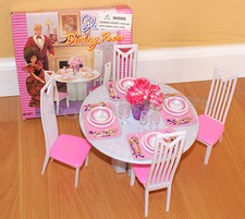 NEW GLORIA DOLL HOUSE FURNITURE 5 Pcs Round DINING TABLE PLAYSET 94011