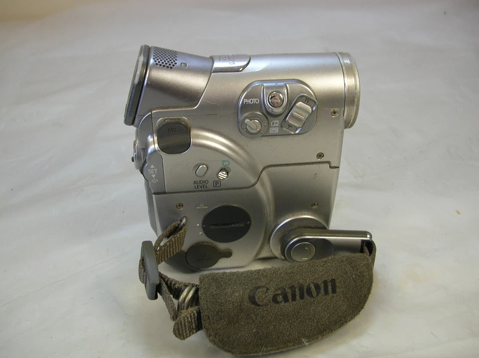 Canon Optura 400 Silver 2.0MP Camcorder *Tested Works* - Image 3 of 4