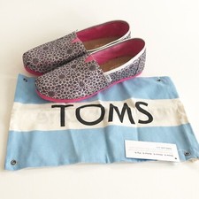 TOMS Girls Youth Sparkle Leopard Slip On Shoes Silver Black Pink Sz Y4.5 or W6.5