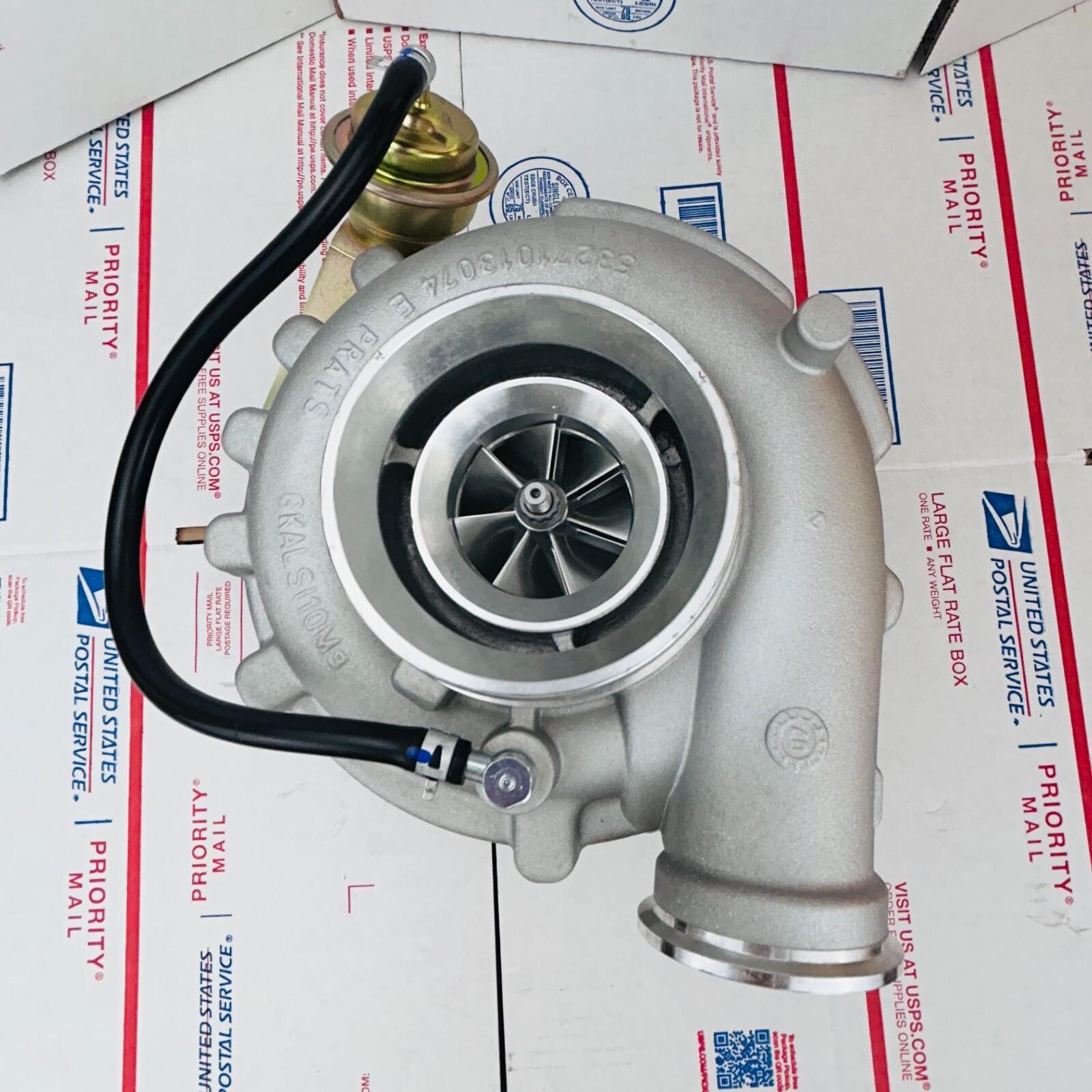 New K26 Turbo 53269887104 53269707104 10326868 For Liebherr 
