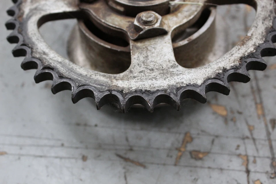 Kawasaki KV100 1976 piñón trasero buje de freno A232 Foto 4 de 4