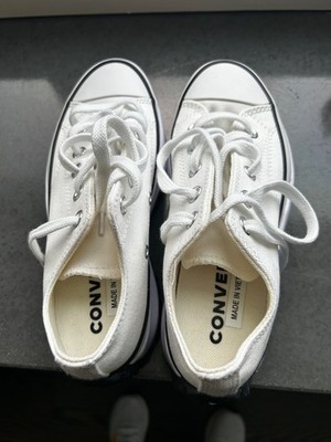 CONVERSE RUN STAR HIKE CANVAAS PLATFORM SNEAKERS UNISEX SIZE 3.5 (MEN) 5 (WOMEN)