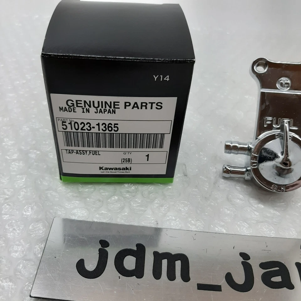 KAWASAKI GENUINO OEM VULCAN 88 1500 MONTAJE GRIFO COMBUSTIBLE VN1500 1987 NUEVO 1999 - Foto 2 de 4