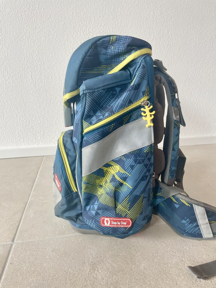 Schulranzen "Polizei" Step by Step 2IN1 inkl. 2 Mäppchen u. Sportbeutel - Bild 3 von 4