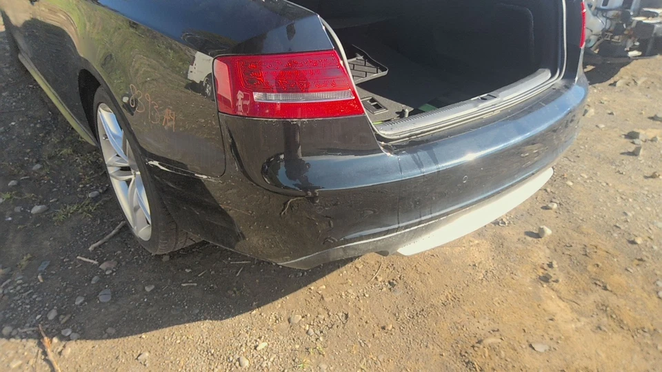 12 AUDI S5 Rear Bumper Scratched Park Assistbrilliant Blacka2a2 - Image 3 of 4