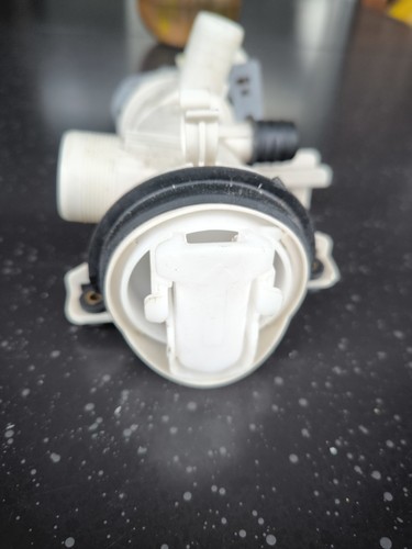 Askoll m239 rc0285 AEG Waschmaschine Laugenpumpe Ablaufpumpe 132691100