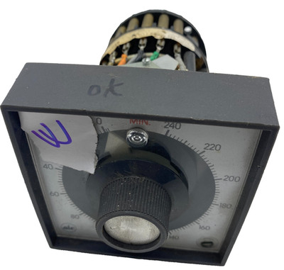 ATC 305E019A10PX ELECTROMECHANICAL TIMER 120V 60HZ AUTOMATIC TIMING & CONTROLS 