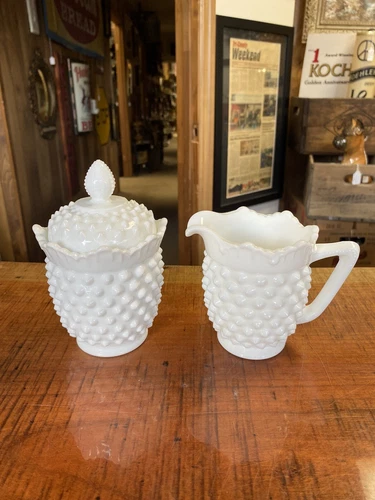 Vintage Fenton White Milk Glass Hobnail Creamer And Sugar Set