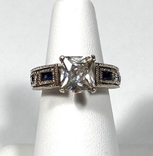 925 Sterling Silver Ring Size 6 CZs Square Clear Blue Edged Design 7.20g