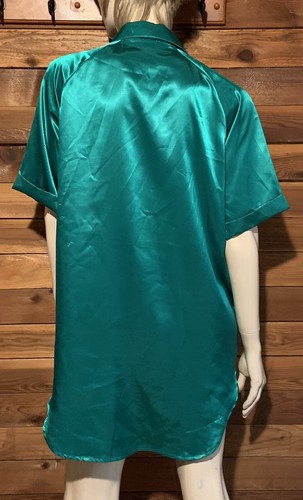 ERIKA TAYLOR GREEN SATIN SIZE MEDIUM SLEEPSHIRT #16120 - Picture 8 of 9
