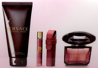 VERSACE CRYSTAL NOIR 4PC GIFT SET WITH EAU DE TOILETTE SPRAY