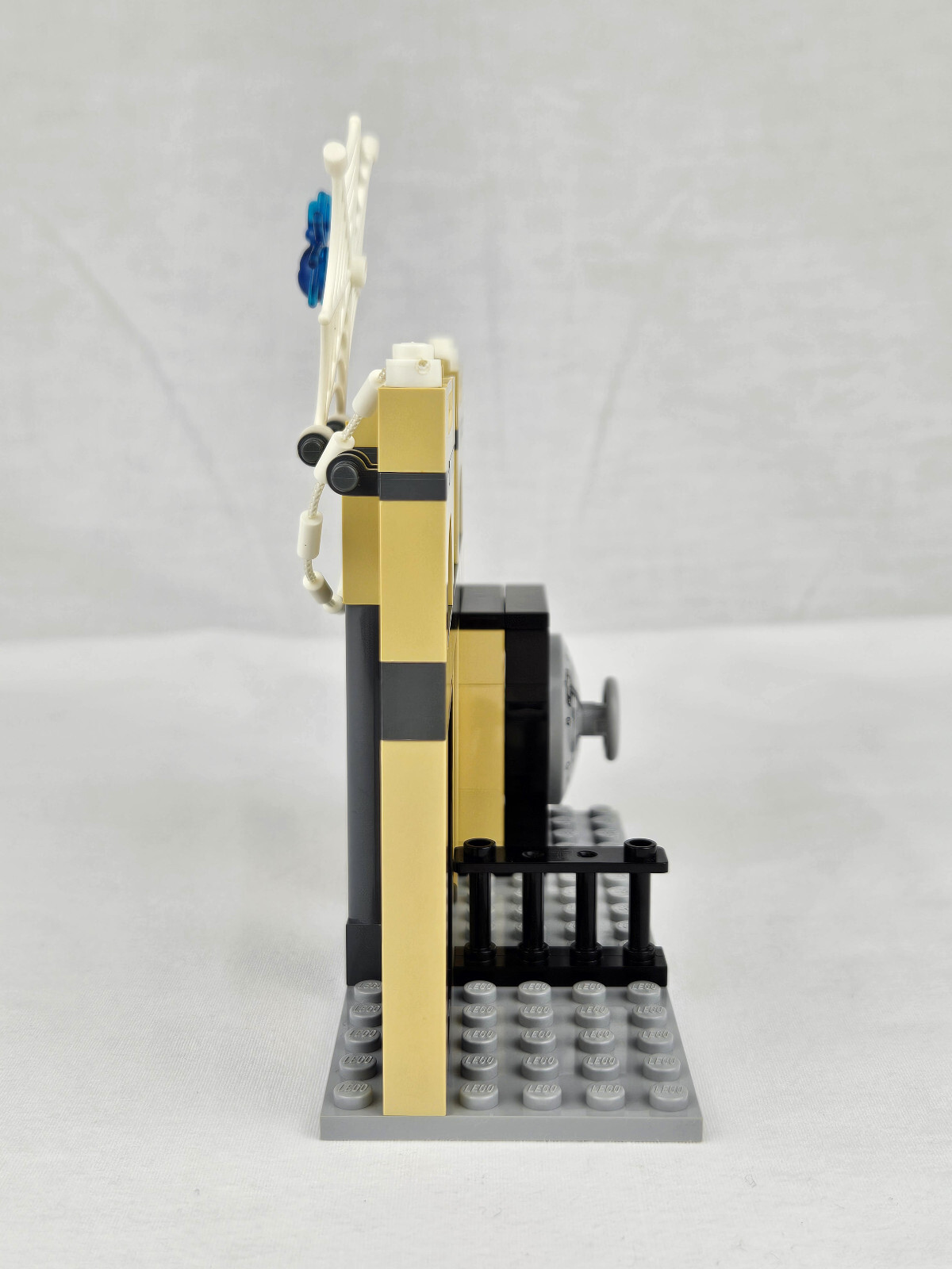 Picture 19 of 24