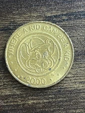 2000 Chuck E. Cheese Token Actual Coin TB5019*