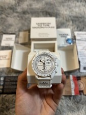 Mission To The MoonPhase - Swatch X Omega - White Peanuts Limited Edition Watch