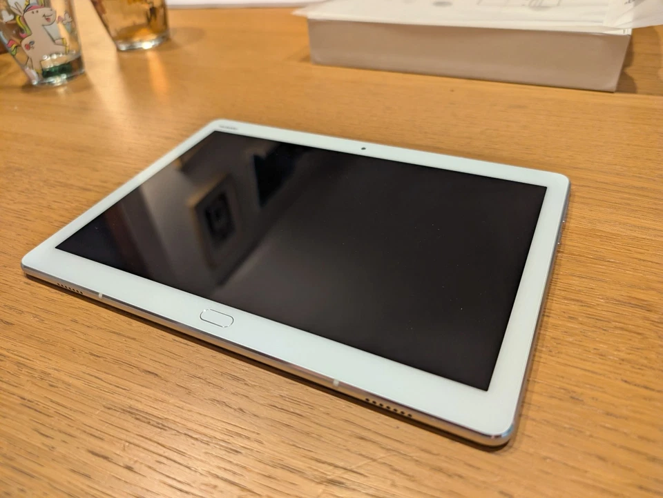 Huawei MediaPad M3 Lite 32GB, WLAN, 10.1" - Weiß - Bild 3 von 4