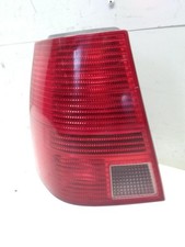 VW Bora Variant 1J original Rückleuchte Schlussleuchte links Kombi BJ2000