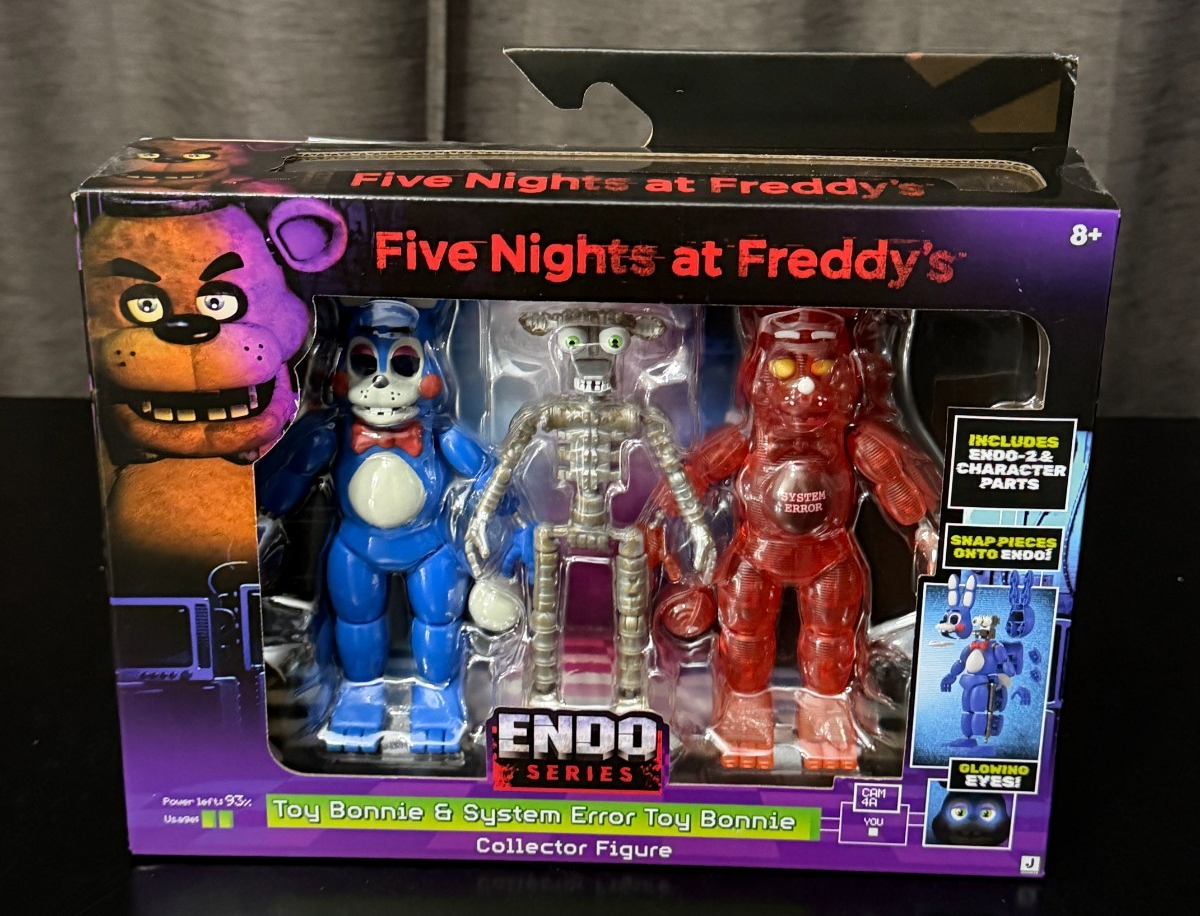 Jazwares Five Nights at Freddys Endo-02 System Error Toy Bonnie