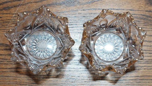 Vtg clear heavy pressed pattern glass dessert bowls w/gold trim sawtooth rims x2 - Picture 2 of 10