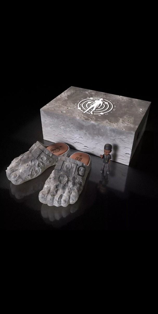 Bravest Studios x Kid Cudi Moon Clogs | Size 10 | 15th  display picture 1