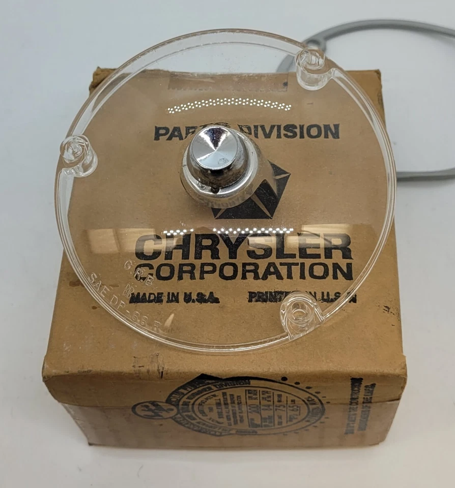 1966 年普利茅斯 Belvedere 卫星公园灯镜头带垫片 2585026 NOS — 第 2/4 张图片