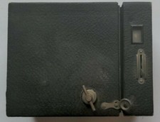 Vintage Eastman Kodak No.2A Brownie Model B Box Camera, 1916 old school