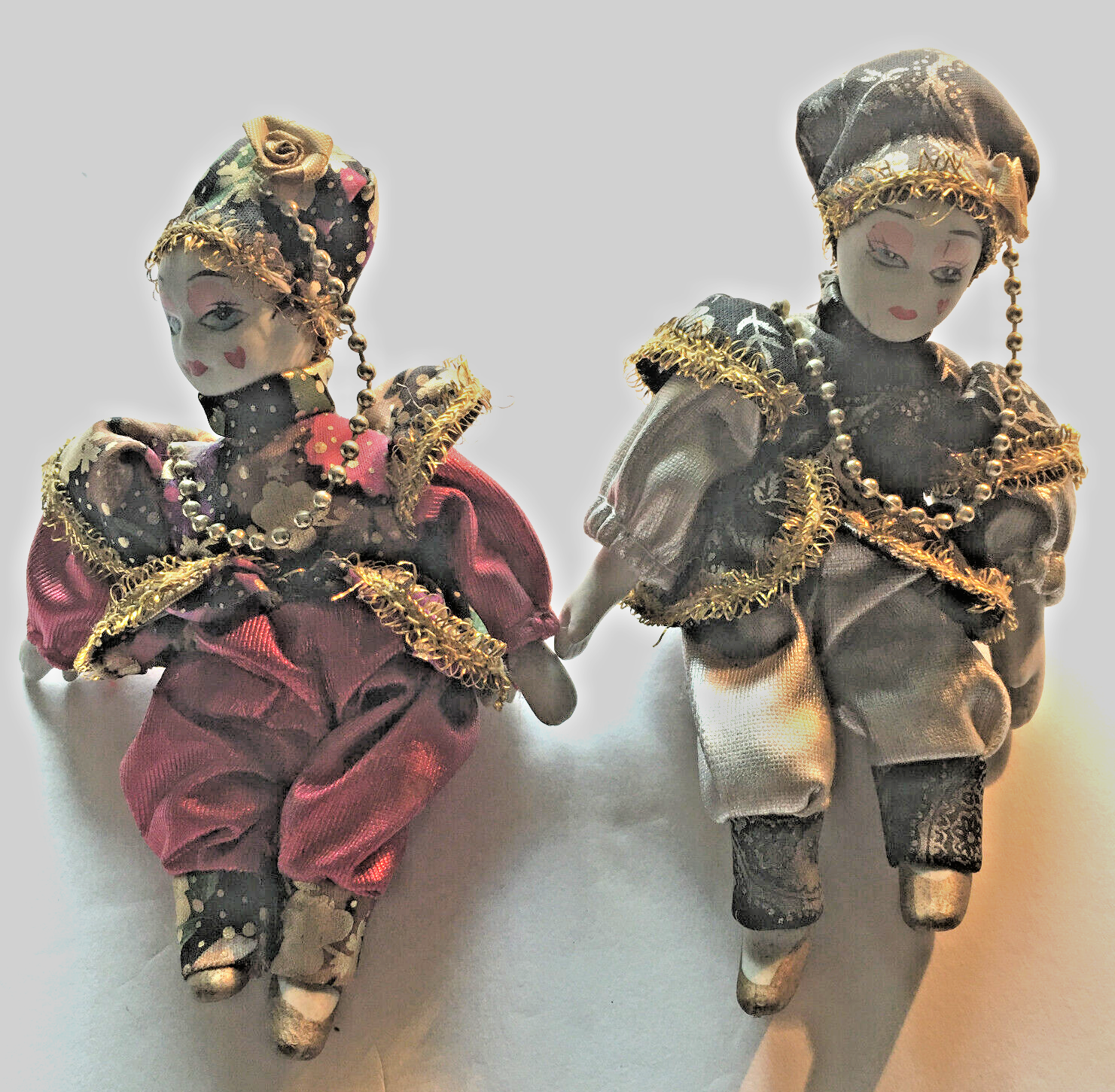 2 Vtg Harlequin Jester Pierrot Mardi Gras Porcelain Adjustable Doll 7